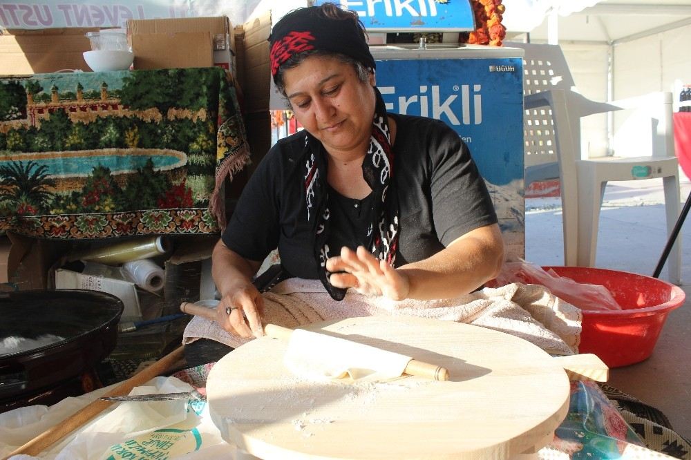 Gaziantepin Meşhur Lezzetleri Beylikdüzünde Görücüye Çıktı