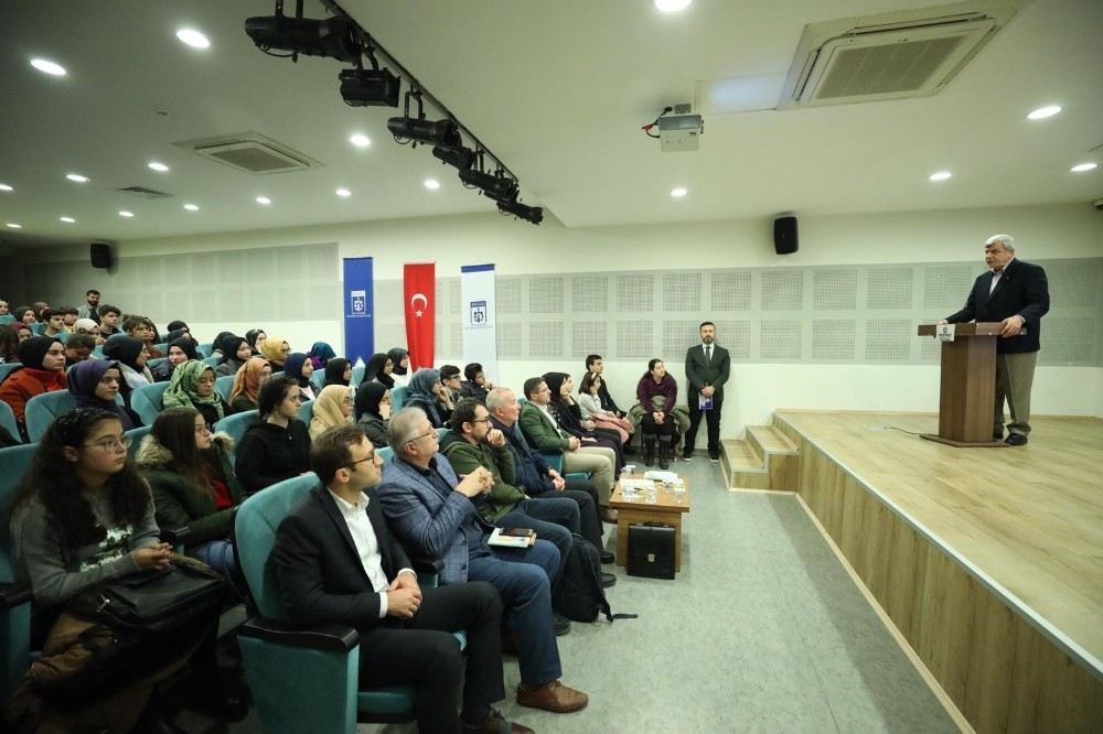 Geleceğin Yazarları, Akademi Lise Yazarlık Okulunda İlk Derse Başladı