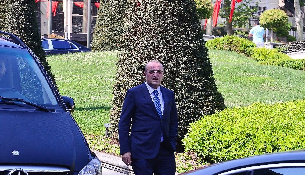 Gomis Ve Albayraktan Anlamlı Ziyaret