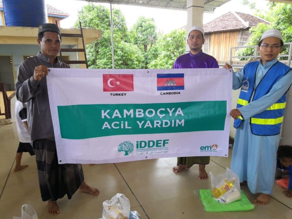 İddeften Kamboçyaya Acil Yardım Kampanyası