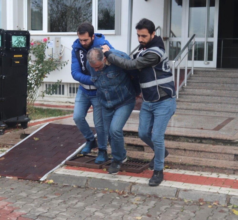 İlk Kez Uyuşturucu Deneyen Lise Öğrencisi Evinin Camından Düşerek Hayatını Kaybetti