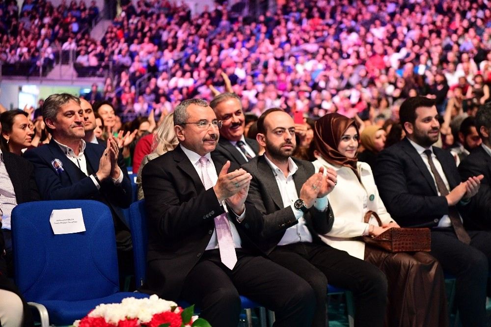 İsmail Erdem, Türkiye Rusya Kültür Yılında Düzenlenen Rus Kızılordu Konserine Katıldı