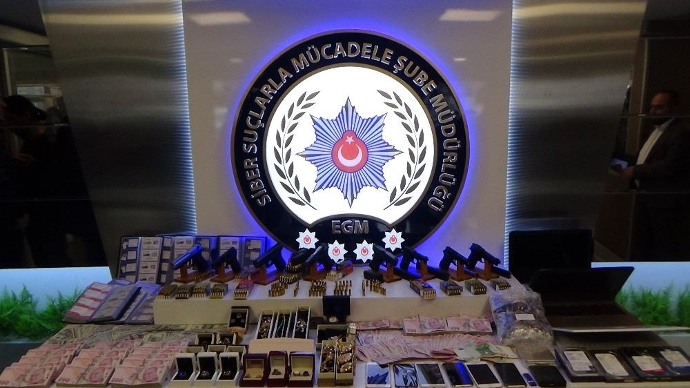 İstanbul Merkezli 3 İlde Düzenlenen Yasa Dışı Bahis Operasyonunda 10 Tutuklama