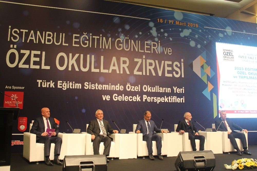 ?İstanbul Özel Okullar Zirvesi Gerçekleşti