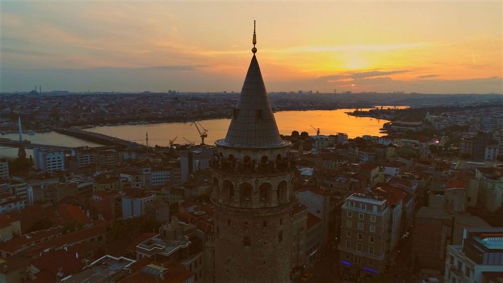 İstanbulda 566 Yıla 508 Yönetici