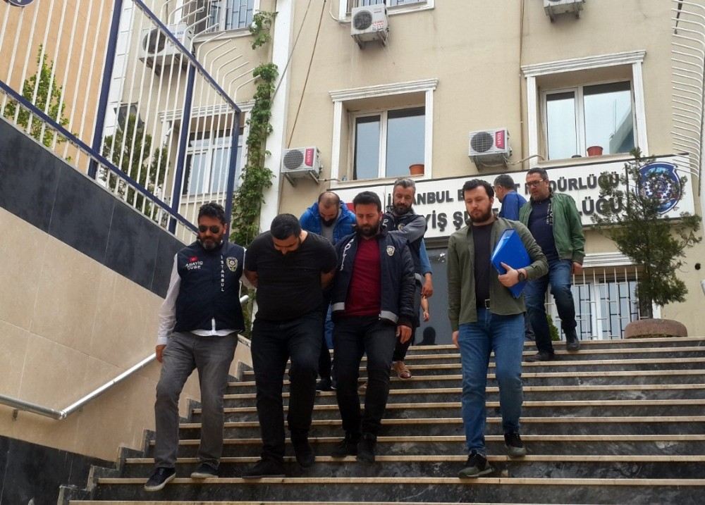 İstanbulda Dev Dolandırıcılık Operasyonu: 20 Gözaltı