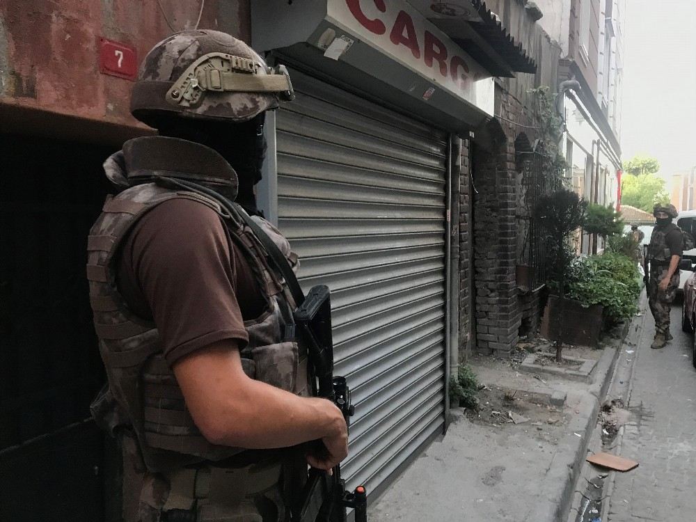 İstanbulda Narkotik Operasyonu
