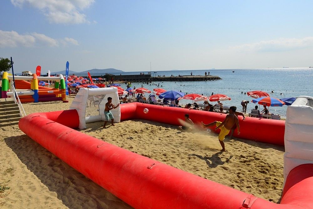 İstanbulda Plaj Sezonu Açılıyor