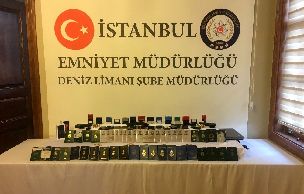 İstanbulda Umut Tacirlerine Operasyon