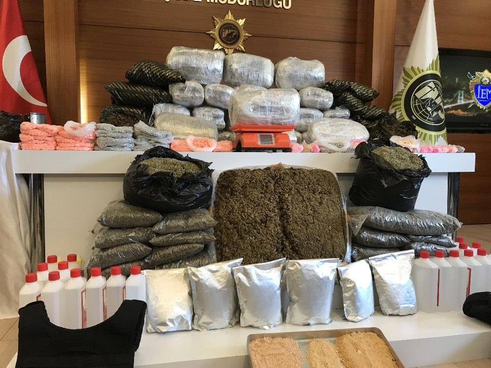 İstanbulda Uyuşturucu Operasyonları 
