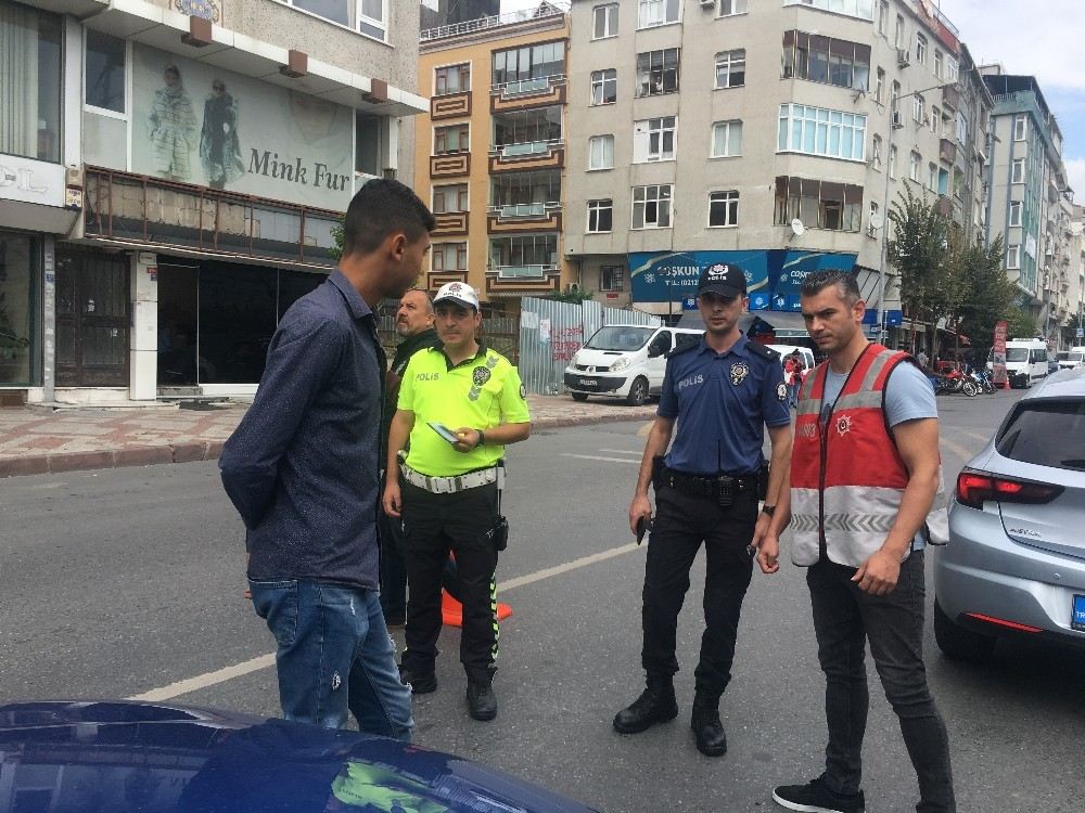 İstanbuldaki ?Dumansız Araç? Uygulamasında Araçta Sigara İçtiği Belirlenen Sürücülere Ceza Yağdı