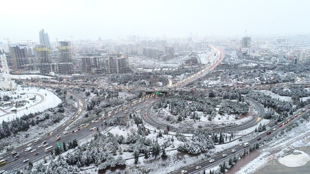 İstanbulu Kaplayan Beyaz Örtü Havadan Görüntülendi