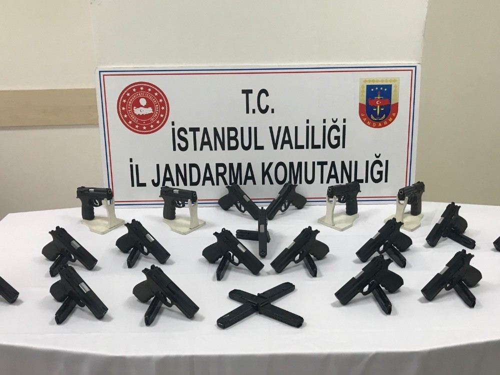 Jandarmadan Suç Örgütlerine Giden Kaçak Silahlara Operasyon: 1 Gözaltı