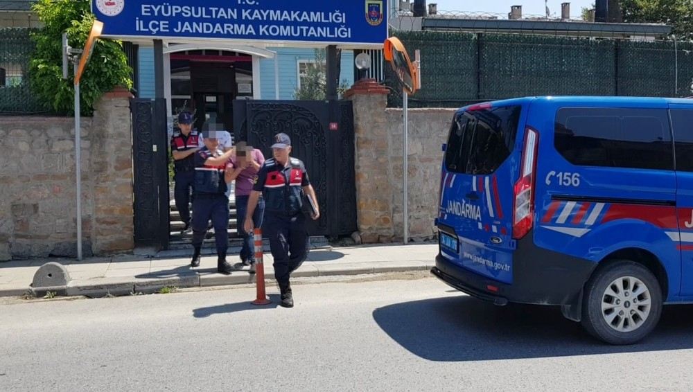 Jandarmadan Uyuşturucu Operasyonu: 72 Bin Hap Ele Geçirildi