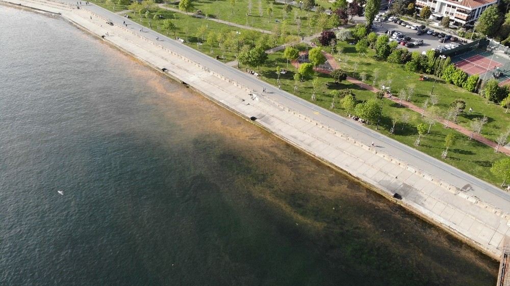 Kadıköyde Turuncuya Bürünen Deniz Havadan Görüntülendi