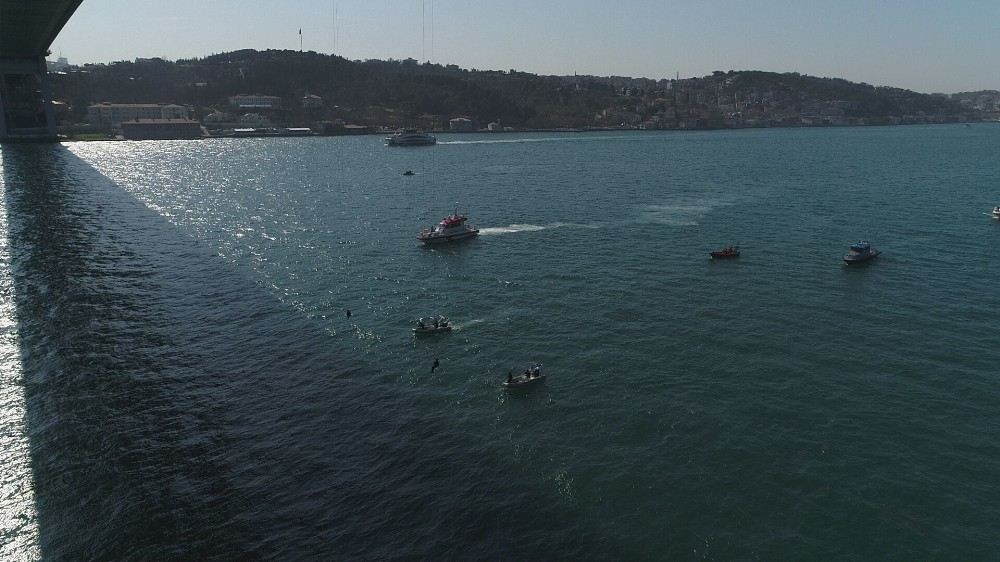 Kadın Jandarma Komandolar, 15 Temmuz Şehitler Köprüsünden Halatla İndi