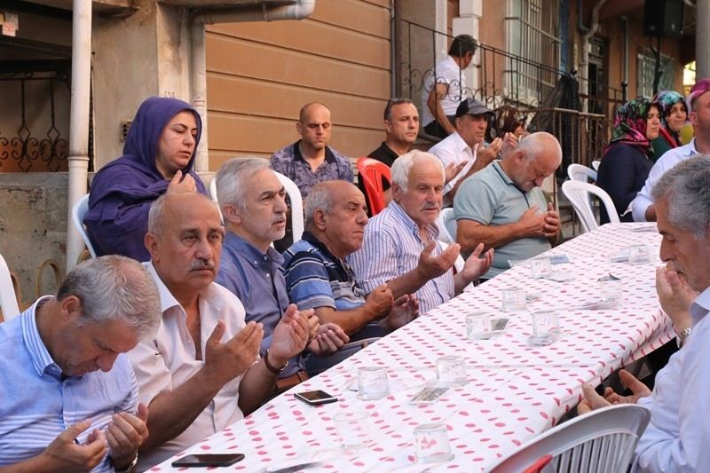 Kağıthanede Şehitler Anıldı