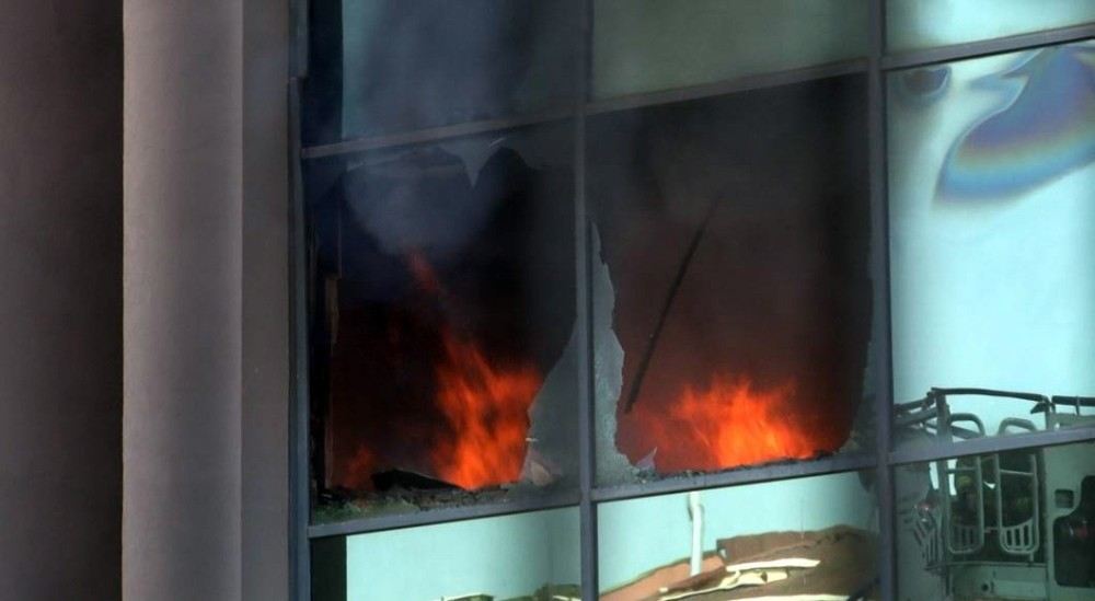 Kağıthanede Tekstil Şirketinde Korkutan Yangın