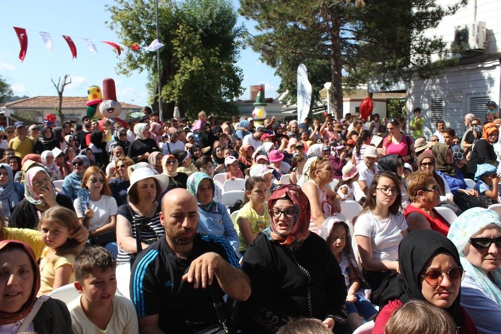 Kanlıca 4. Yoğurt Festivali Renkli Görüntülere Sahne Oldu