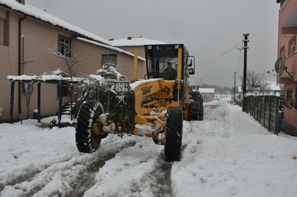 Kar Timleri İş Başında