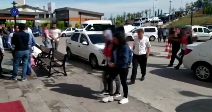 Karı Koca Uyuşturucu Satıcıları Operasyonla Yakalandı