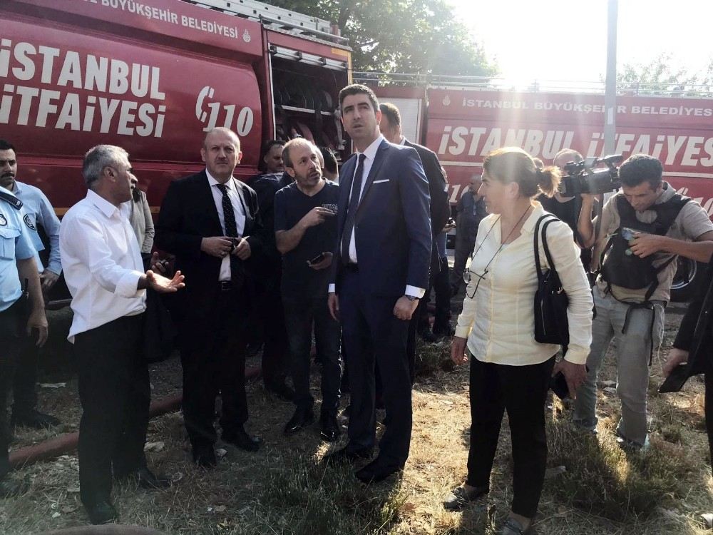 Kartal Belediye Başkanı Yüksel Yangın Çıkan Ormanda İncelemelerde Bulundu