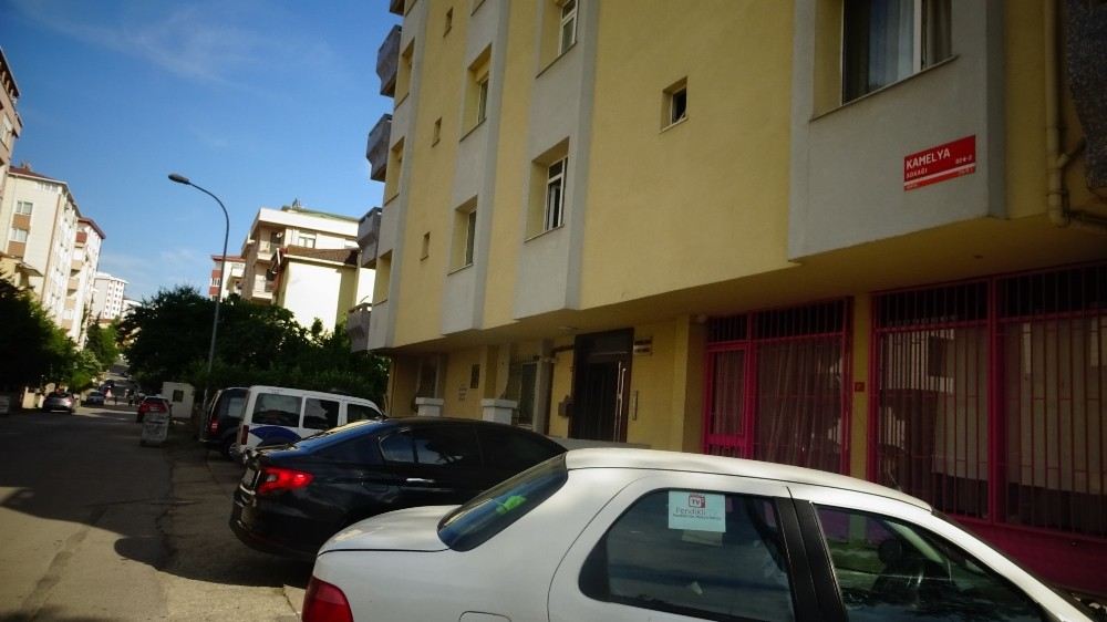 Kartalda Apartmanda Yangın: 1 Ölü