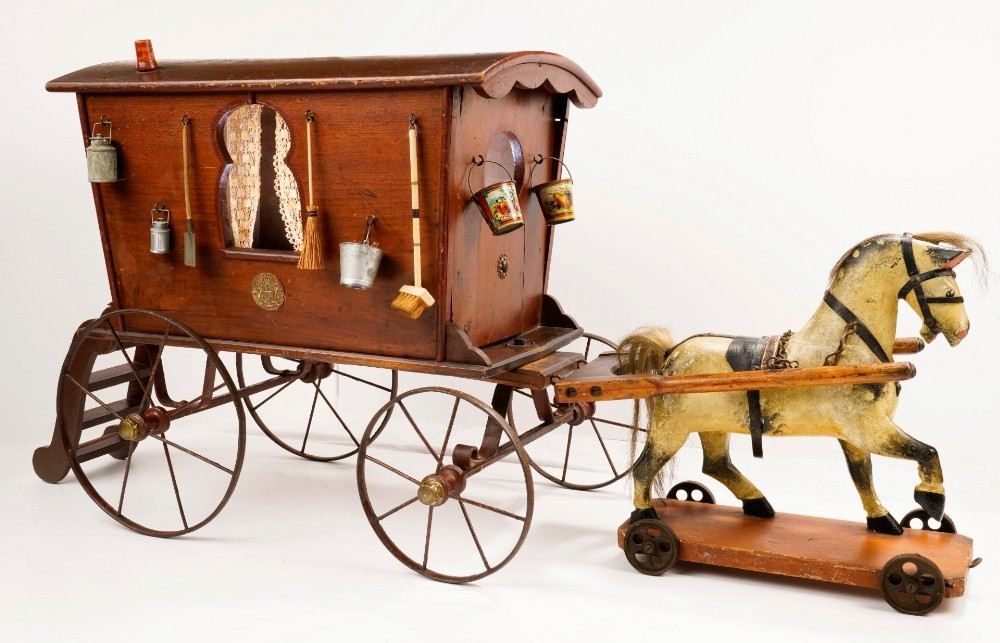 Kraliçe Victorianın Oyuncak Karavanı Rahmi M. Koç Müzesinde