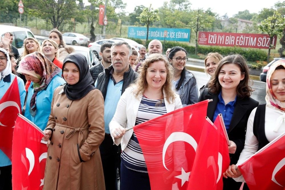 Küçükçekmeceden İzmire, ?Anaya Minnet Bisiklet Turu Başladı