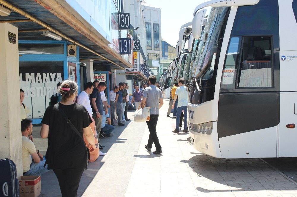 Kurban Bayramı Öncesi, Ek Otobüs Biletleri De Tükendi