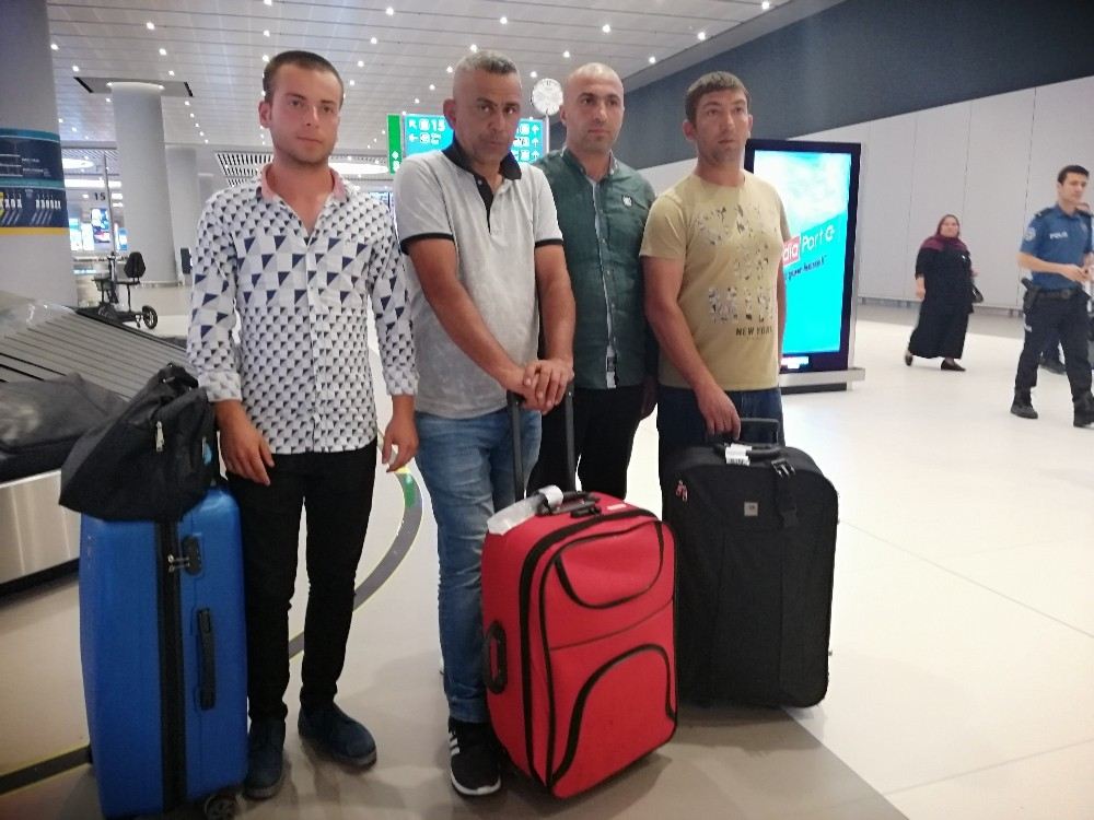 Libyada Serbest Bırakılan 6 Türk Yurda Döndü