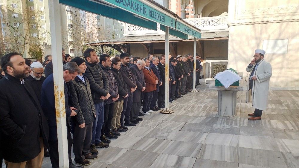 Lise Öğrencisi Aleyna Nazlı Kansere Yenik Düştü