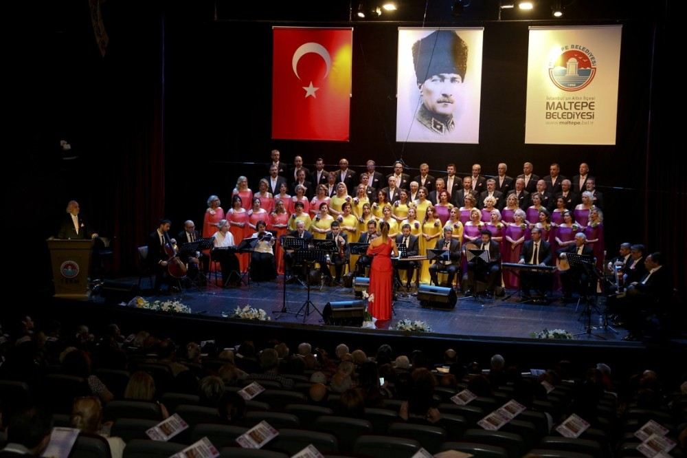 Maltepe Belediyesinden Annelere Özel Konser