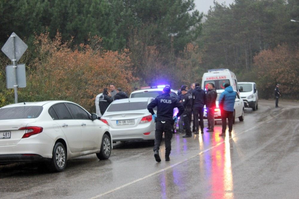 Maltepede Ormanlık Alanda Erkek Cesedi Bulundu