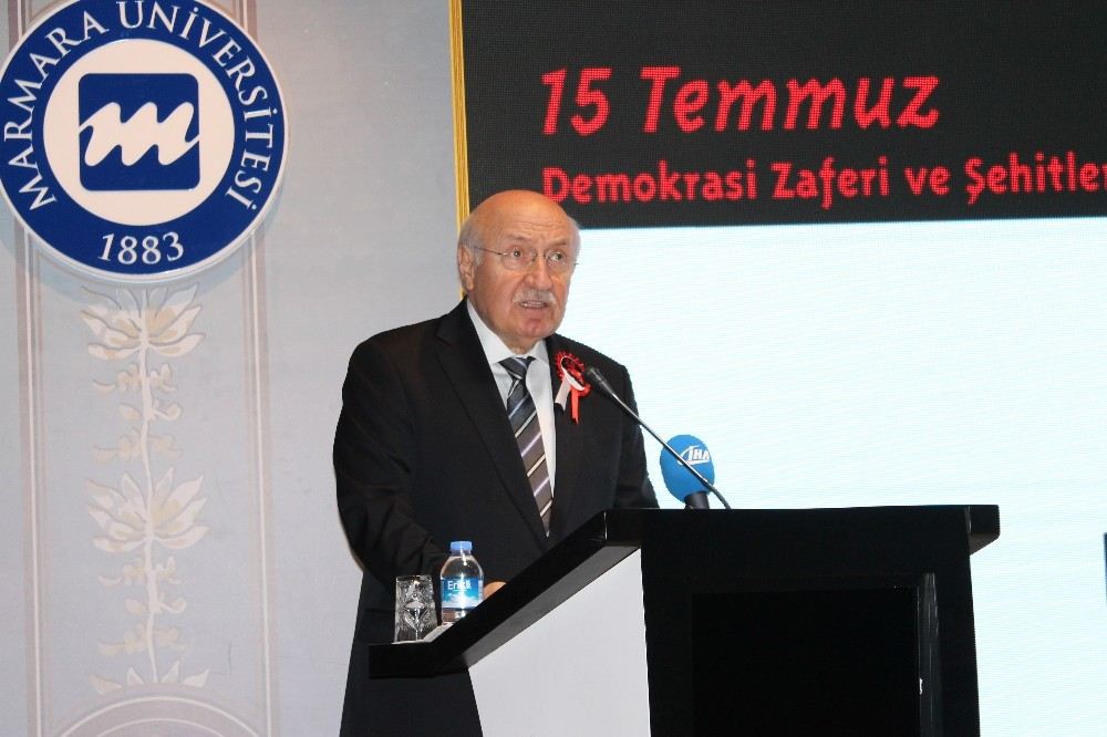 Marmara Üniversitesinde 15 Temmuz Şehitler Günü Anma Programı Düzenlendi