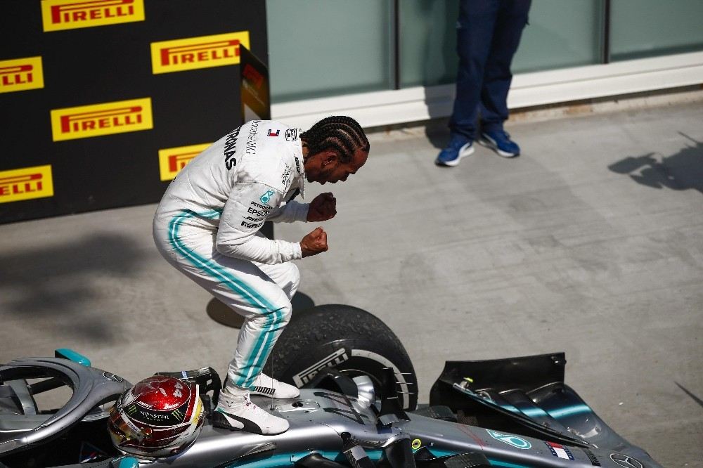 Mercedes-Amg Petronas, Galibiyet Serisini 7Ye Hamilton İse 5E Çıkardı