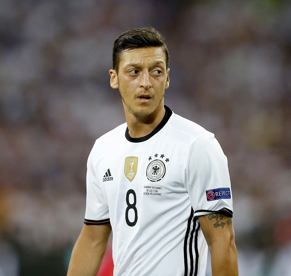 Mesut Özil, İstatistiklerde Zirvede