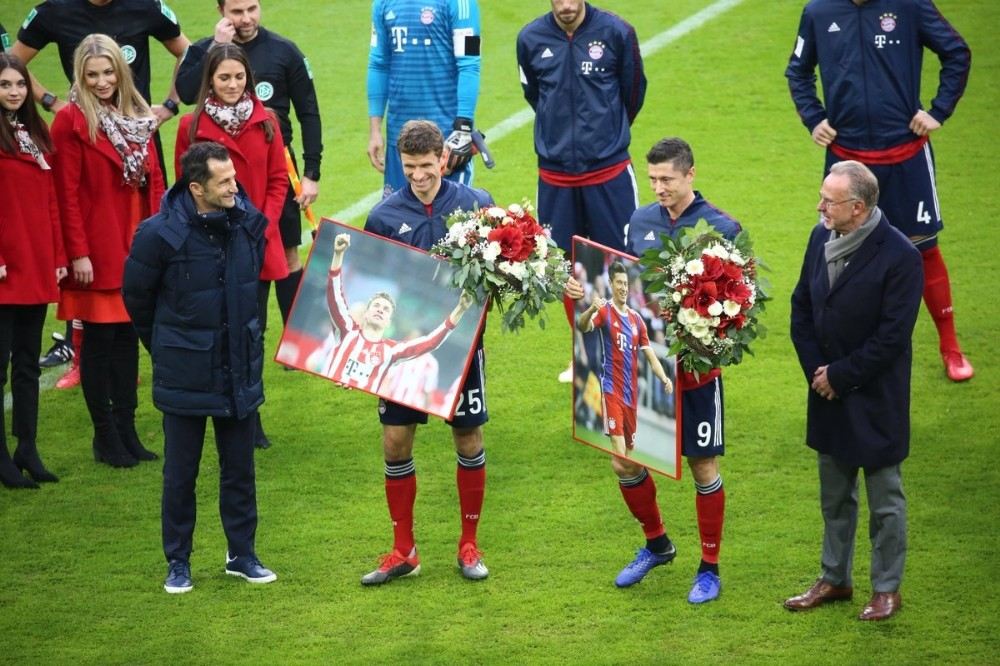 Müller Ve Lewandowskiye Ödül