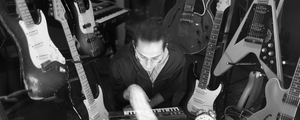 Murat Kılıkçıerin Müzik Projesi In Hoodiesin Yeni Albümü Yayında