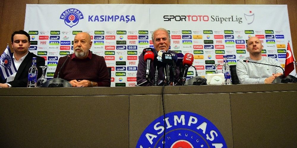 Mustafa Denizli: ?Fenerbahçe Karşısında Değişik Duygular İçerisinde Olacağım?