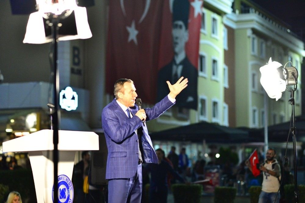Naim Babüroğlu: ?Atatürkün Kurduğu Cumhuriyet?