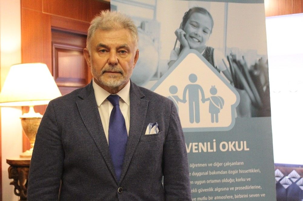 Osman Öztürk: ?Türkiyede Çocukların Yüzde 22Si Okulda Güvende Hissetmiyor?