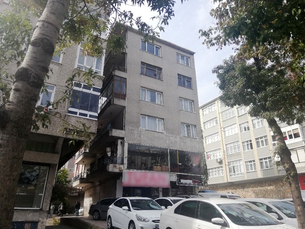 (Özel) Avcılarda Yan Yatan Bina Mühürlendi