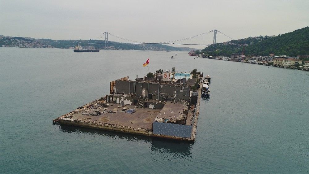 (Özel) Galatasaray Adası Sökülmeye Başlandı