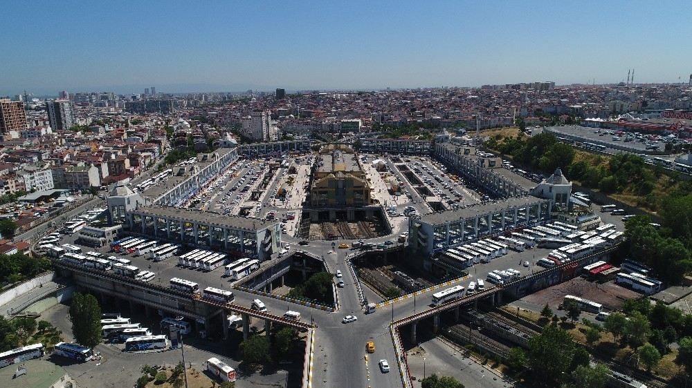 (Özel Haber) 15 Temmuz Demokrasi Otogarındaki Bayram Hareketliliği Havadan Görüntülendi