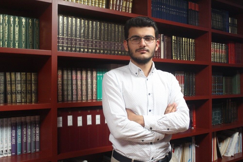 (Özel Haber) 18 Yaşındaki Boğaziçi Üniversitesi Öğrencisi Milletvekili Aday Adayı Oldu