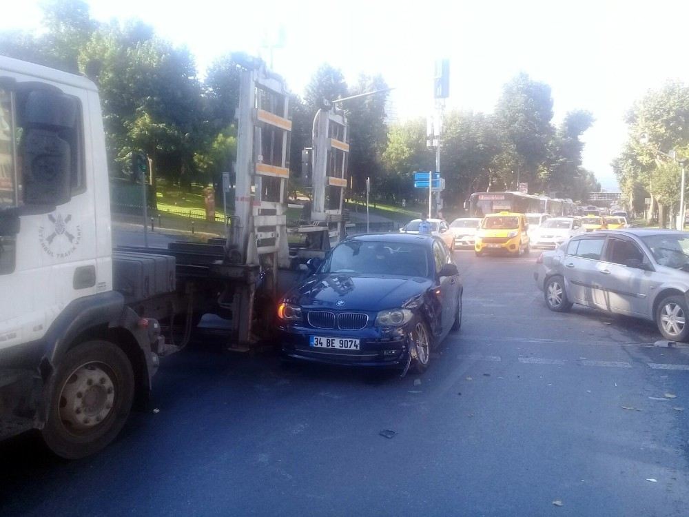 (Özel Haber) Kaza Yapan Ehliyetsiz Sürücünün Pişkinliği Pes Dedirtti