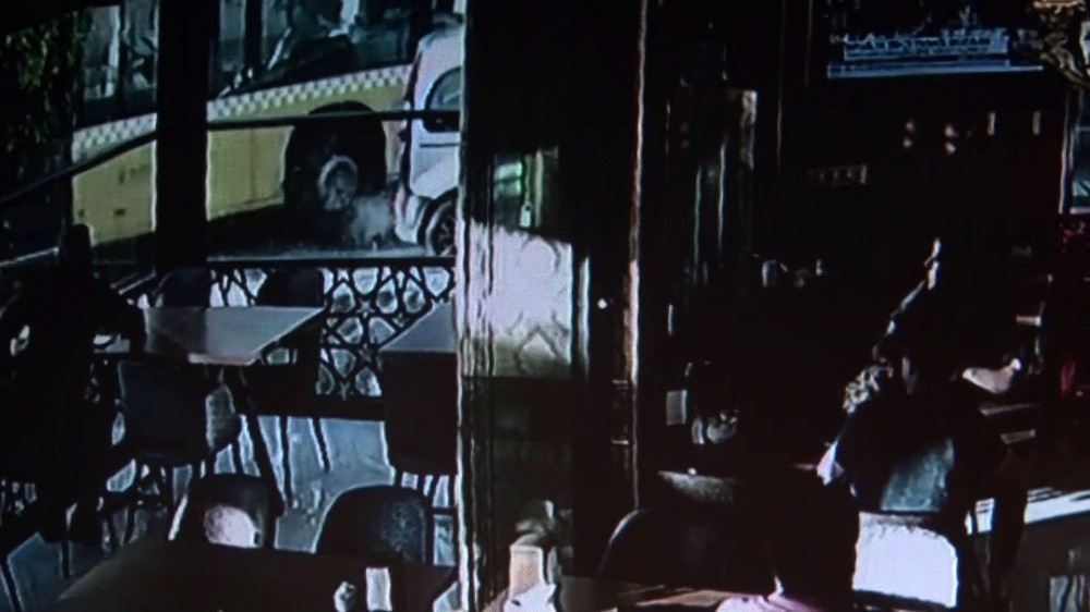 (Özel) İett Otobüsünün Çarptığı Yaya Hayatını Kaybetti