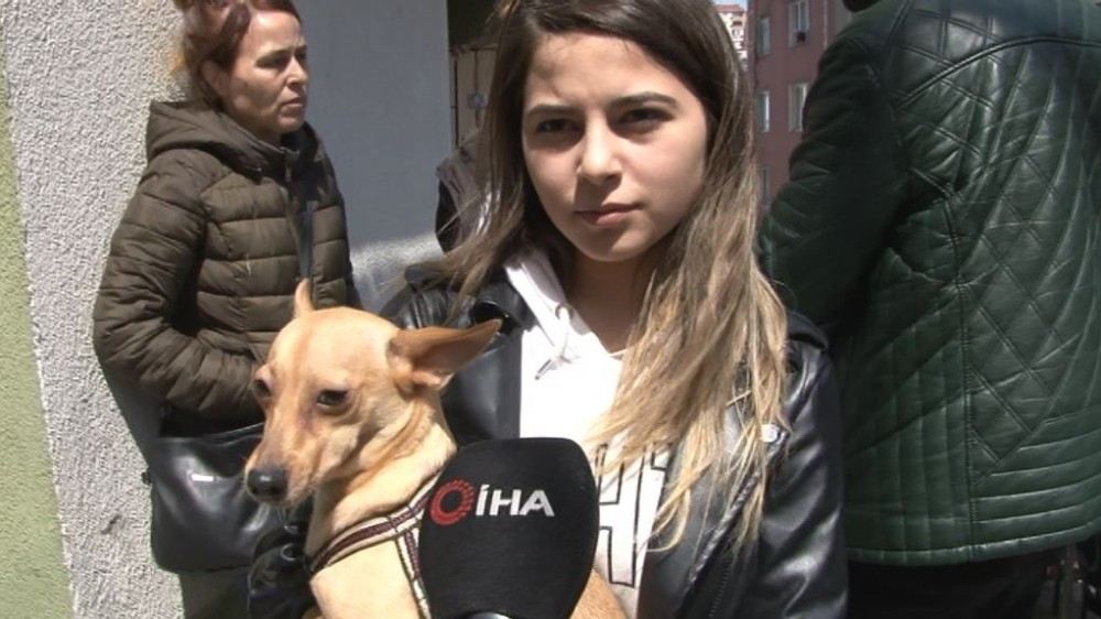 (Özel) Kağıthanedeki Evinden Köpeğiyle 10 Dakika Önce Çıkan Genç Kız O Anları Anlattı