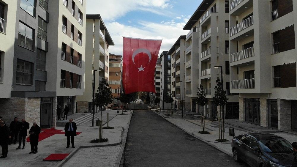 (Özel) Kartalda Yıkılan Binaların Yerine Yeni Yapılan Binalar Havadan Görüntülendi